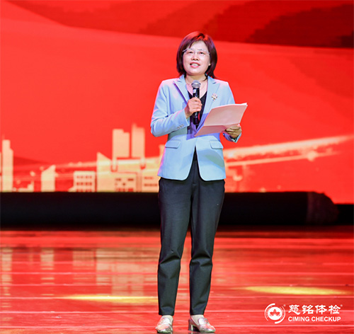 4北京市朝陽區(qū)總工會(huì)黨組常務(wù)副書記、常務(wù)副主席姬文革.jpg 4北京市朝陽區(qū)總工會(huì)黨組常務(wù)副書記、常務(wù)副主席姬文革.jpg